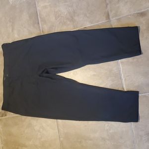 American Eagle cropped pants